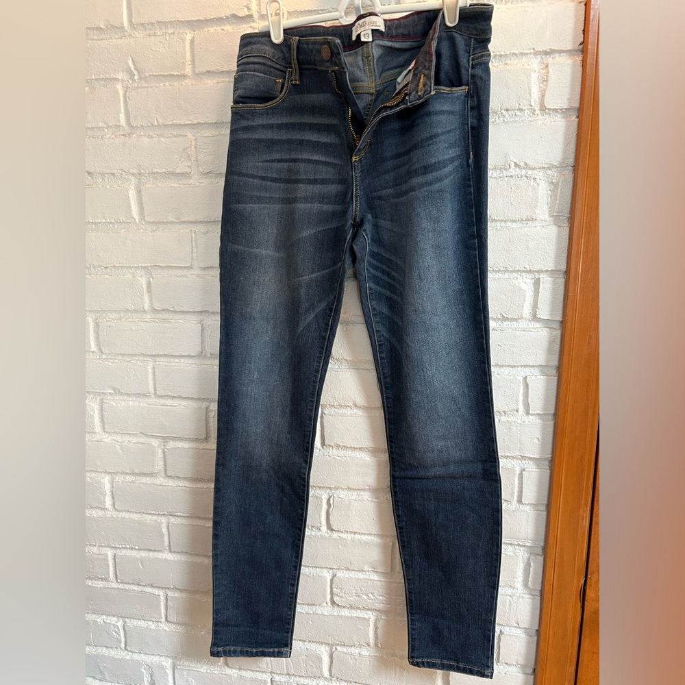 Cello brand size 13 women’s denim